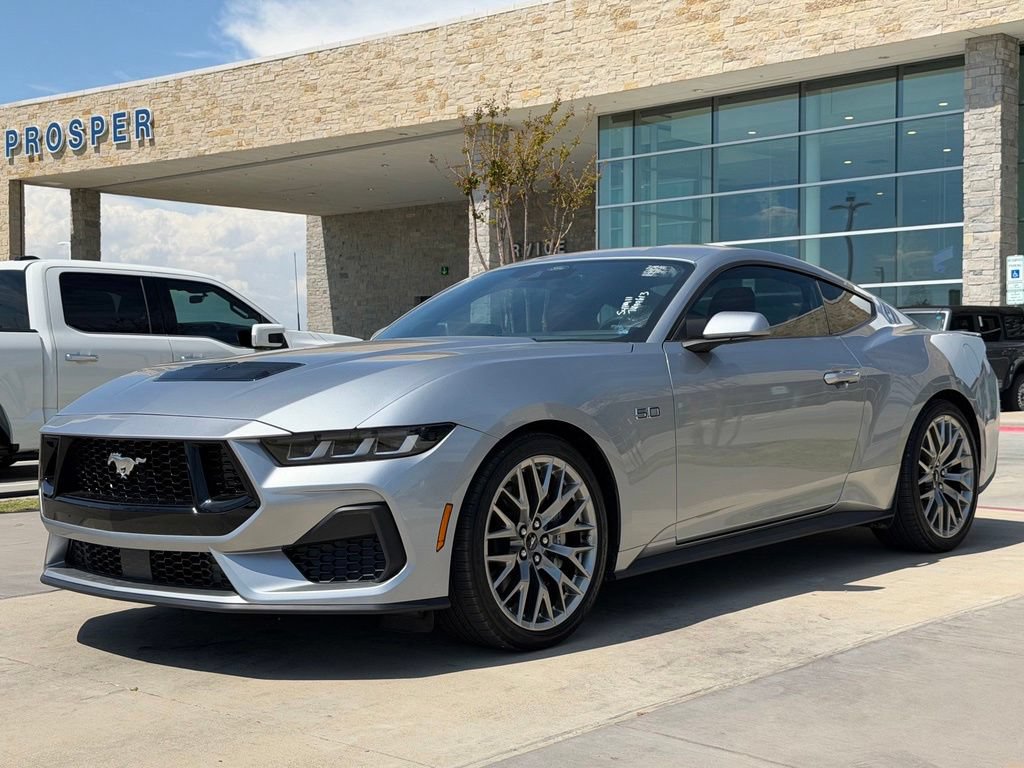 Used 2024 Ford Mustang GT Premium RWD image 9