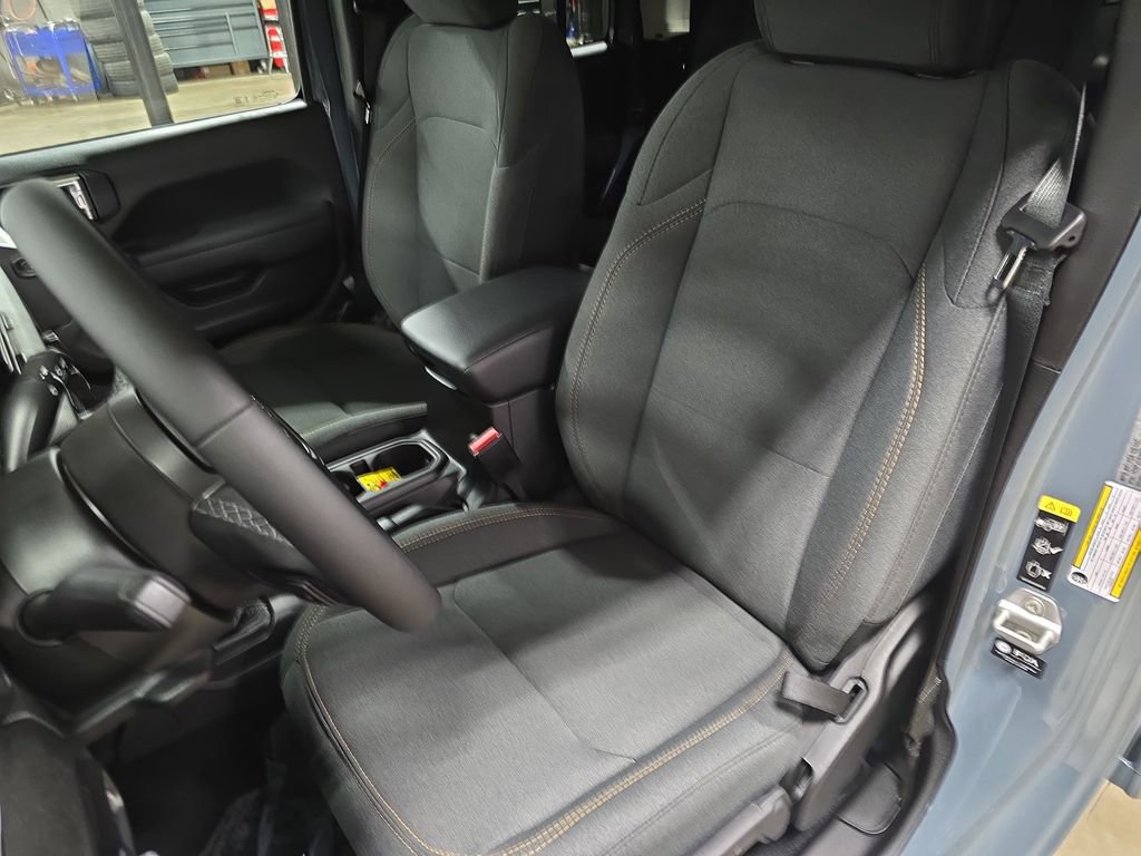 New 2026 Jeep Gladiator Sport image 16