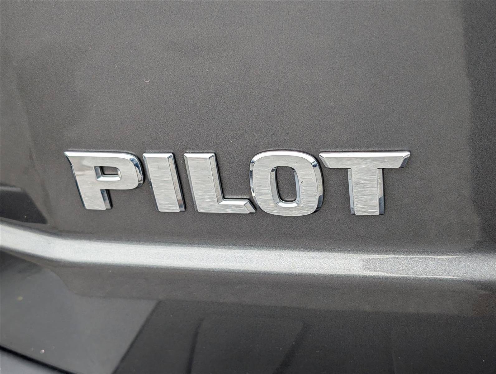 Used 2013 Honda Pilot Touring image 9