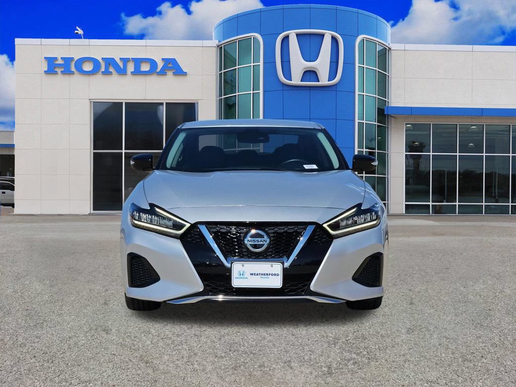 Used 2022 Nissan Maxima SV w/ Floor Mat Group FWD image 8