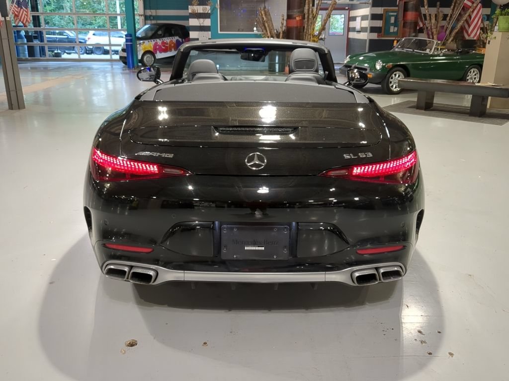 Used 2023 Mercedes-Benz SL 63 AMG 4MATIC image 10