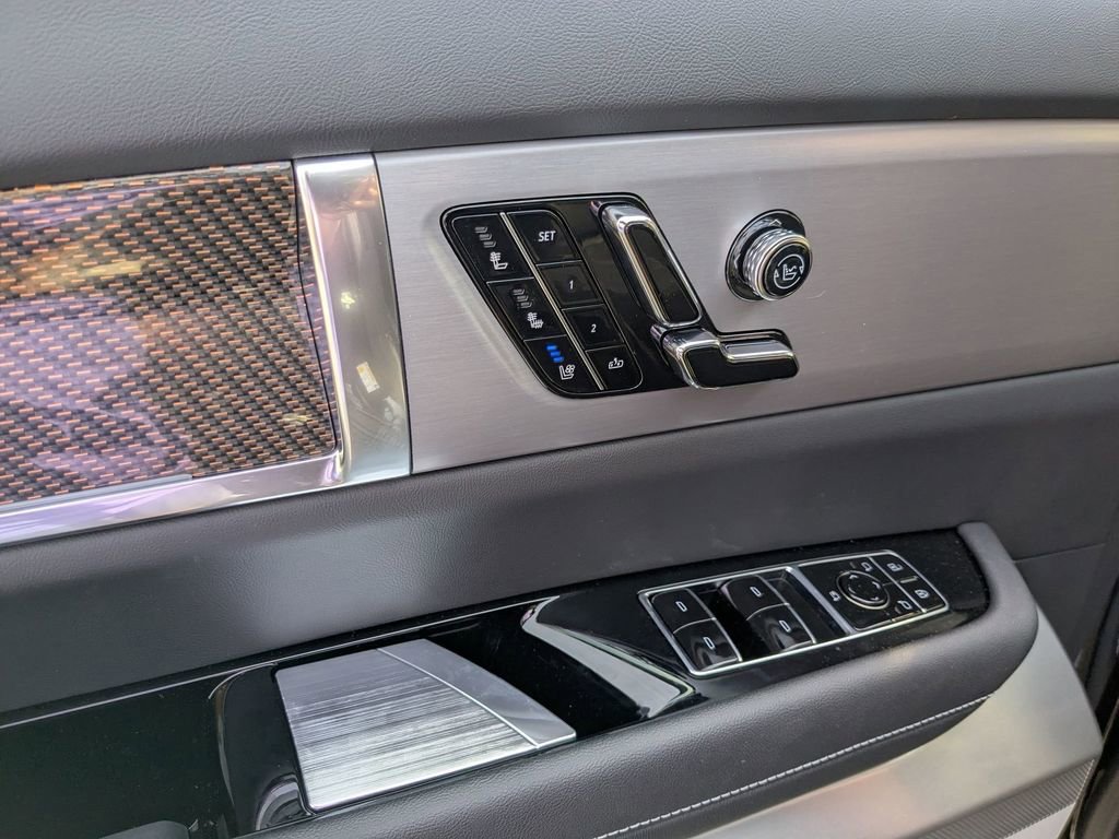 New 2026 Cadillac Vistiq Luxury image 11