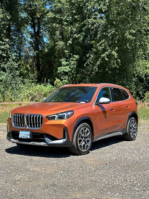 Used 2024 BMW X1 xDrive28i w/ Premium Package AWD/4WD image 4