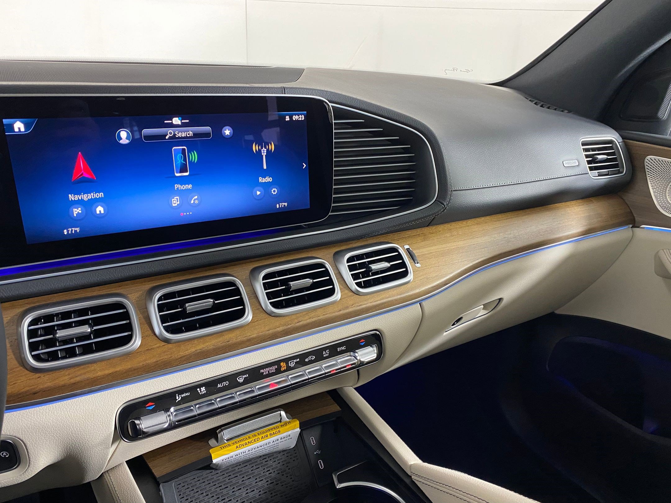 New 2025 Mercedes-Benz GLS 450 4MATIC image 24