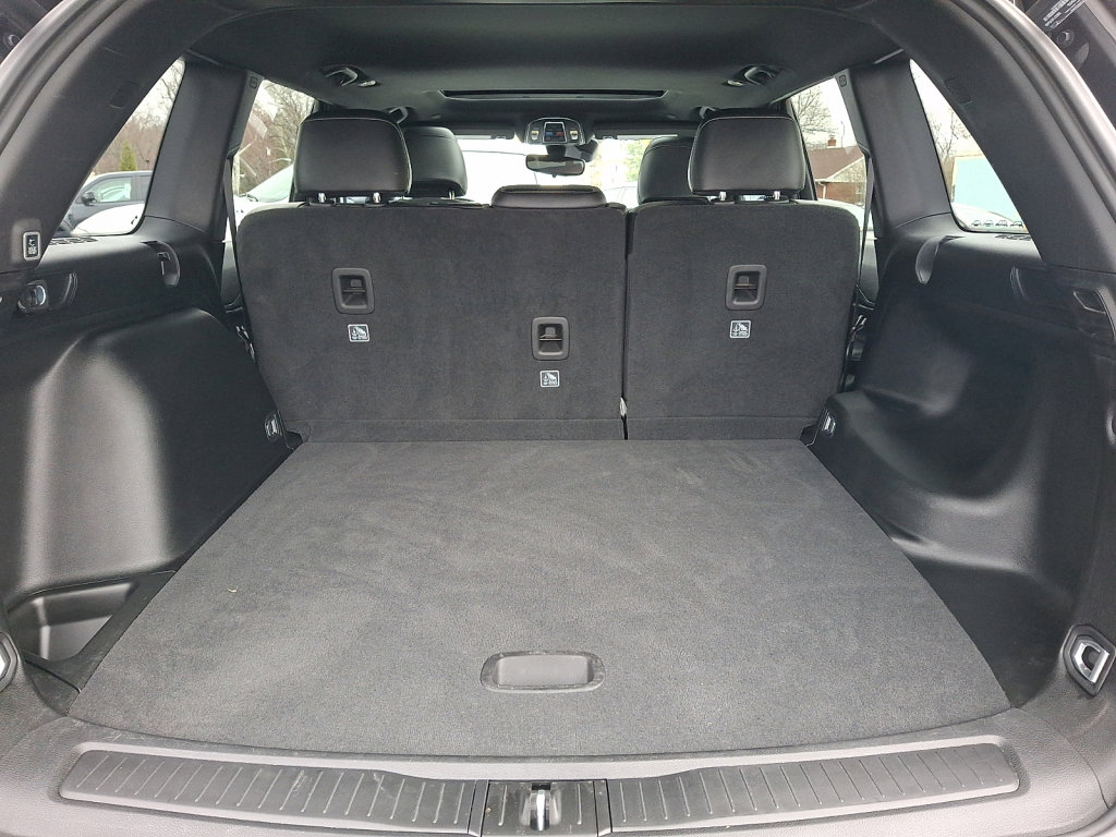 Used 2023 Jeep Grand Cherokee Altitude image 18