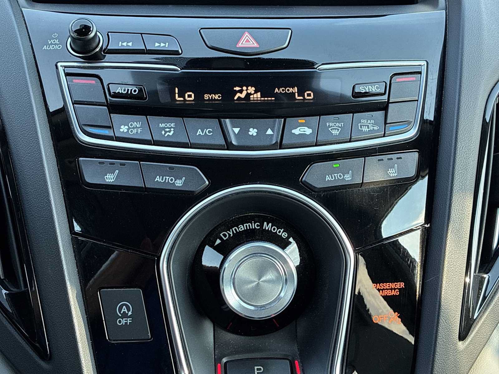 Used 2019 Acura RDX w/ Technology Package AWD/4WD image 17