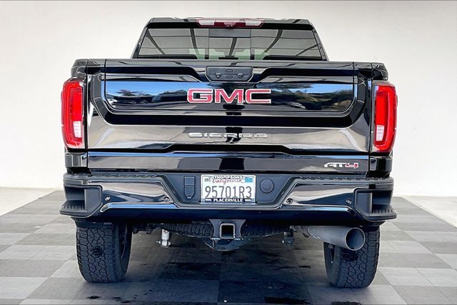 Used 2022 GMC Sierra 2500 AT4 w/ AT4 Premium Plus Package image 3