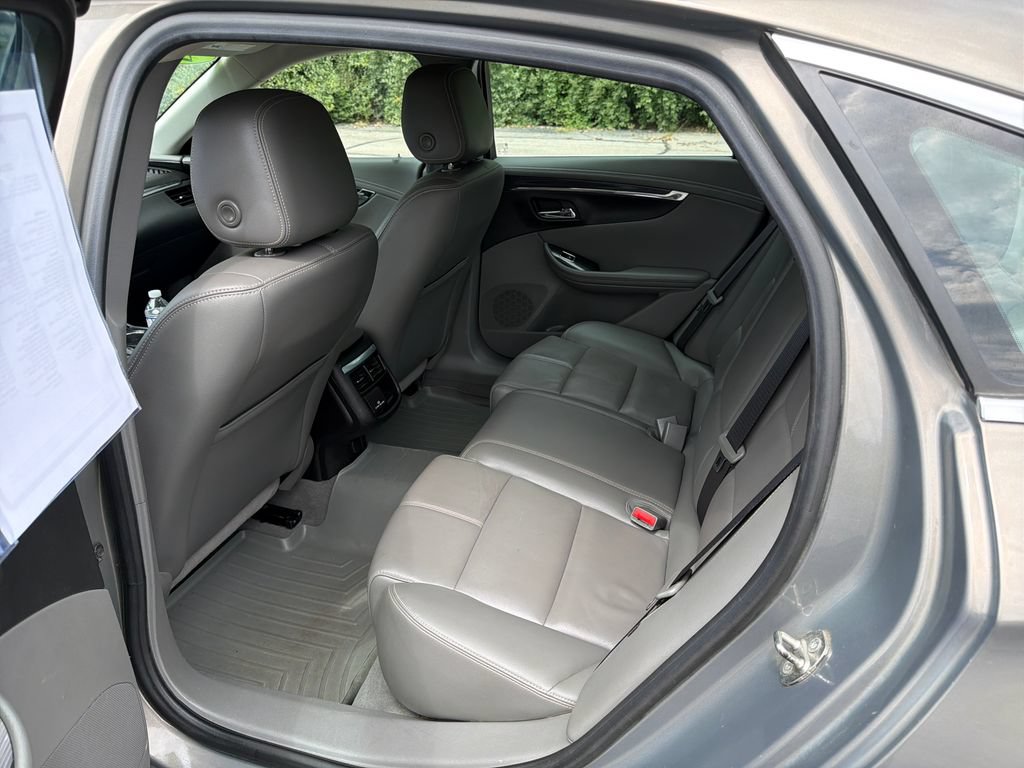 Used 2018 Chevrolet Impala LT w/ LT Leather Package FWD image 25