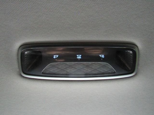 Used 2022 Genesis GV70 2.5T image 33