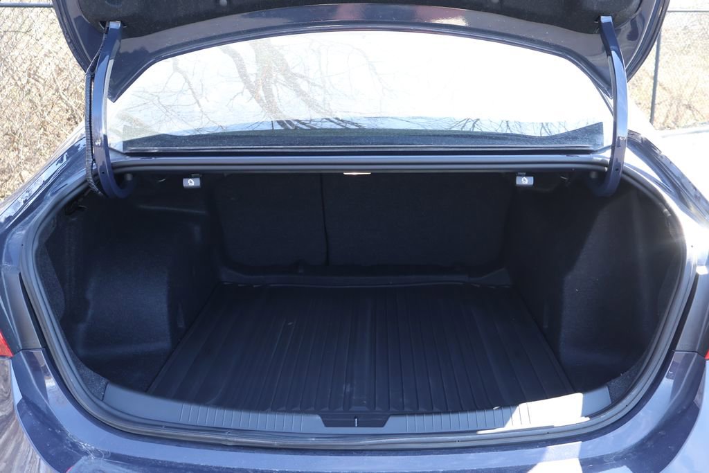 Used 2025 Chevrolet Malibu RS w/ LPO, Floor Liner Package image 47