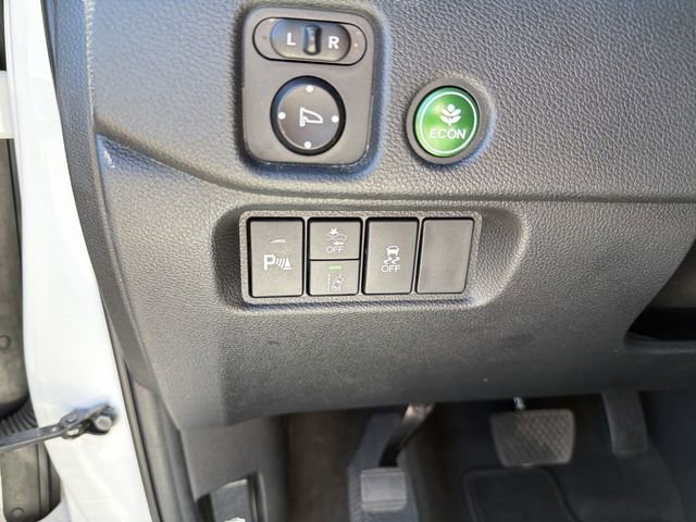 Used 2020 Honda Pilot Touring image 32