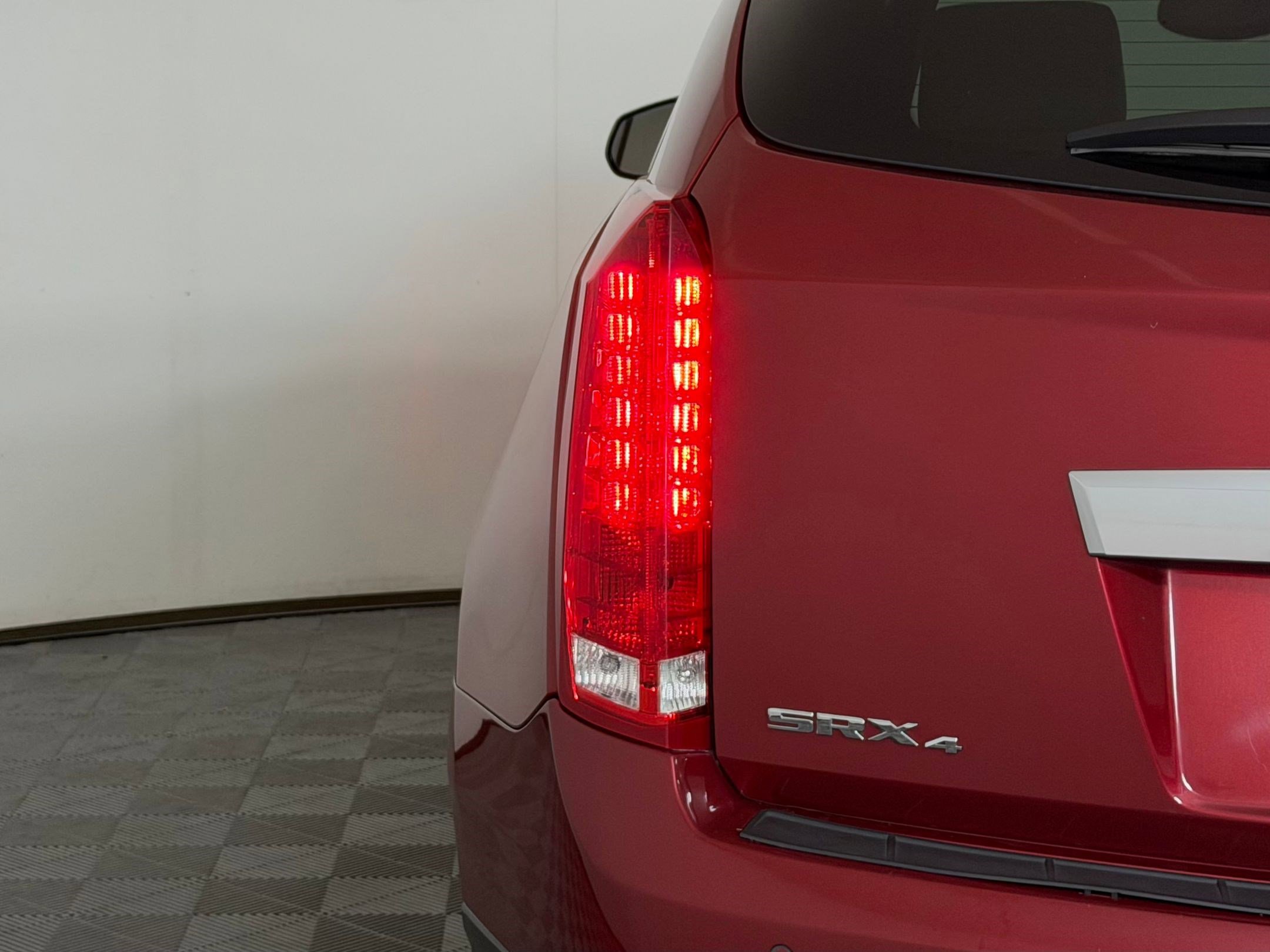 Used 2010 Cadillac SRX Performance AWD/4WD image 12