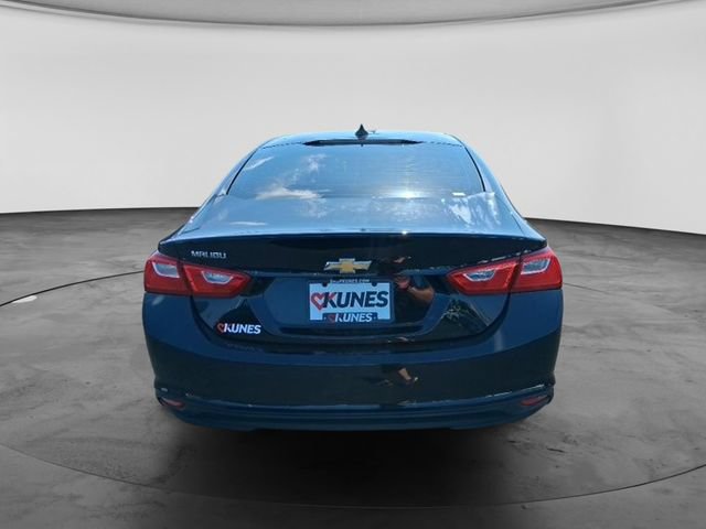 Used 2017 Chevrolet Malibu LS w/ LPO, Convenience Package 1 FWD image 6