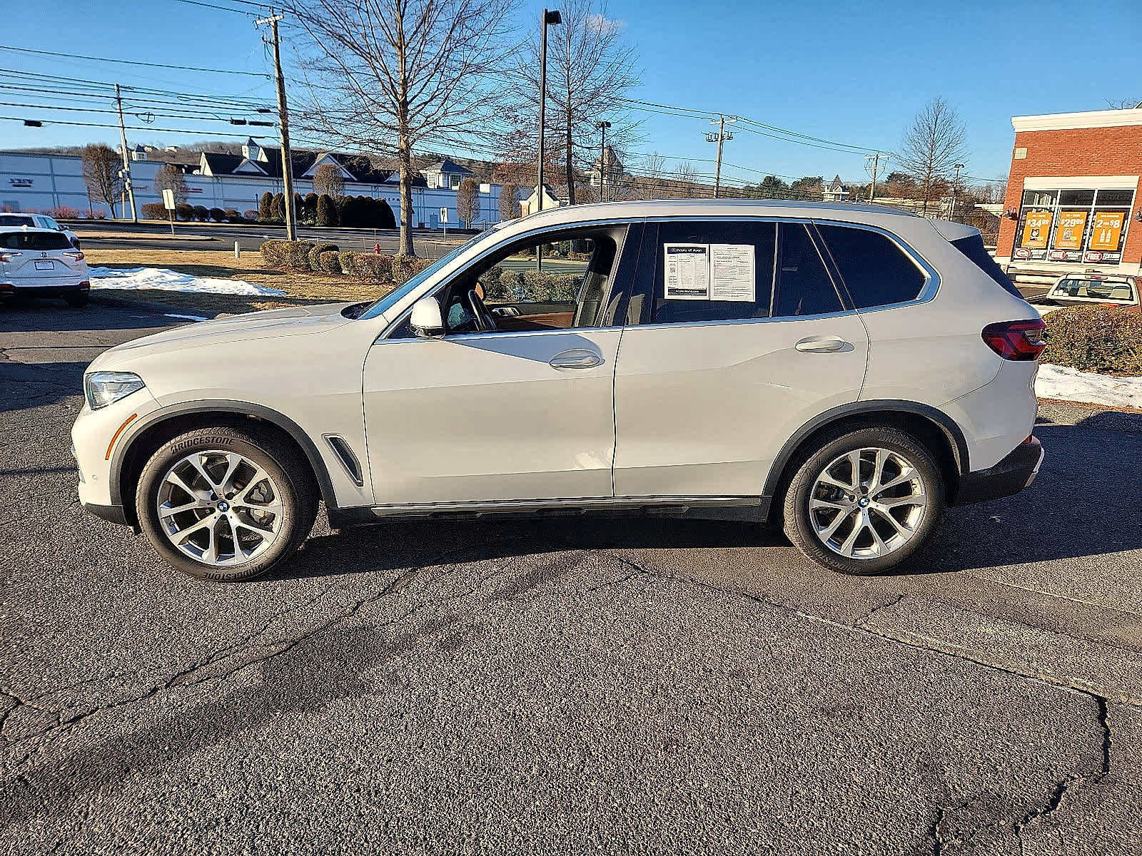 Used 2022 BMW X5 xDrive40i w/ Parking Assistance Package AWD/4WD image 8