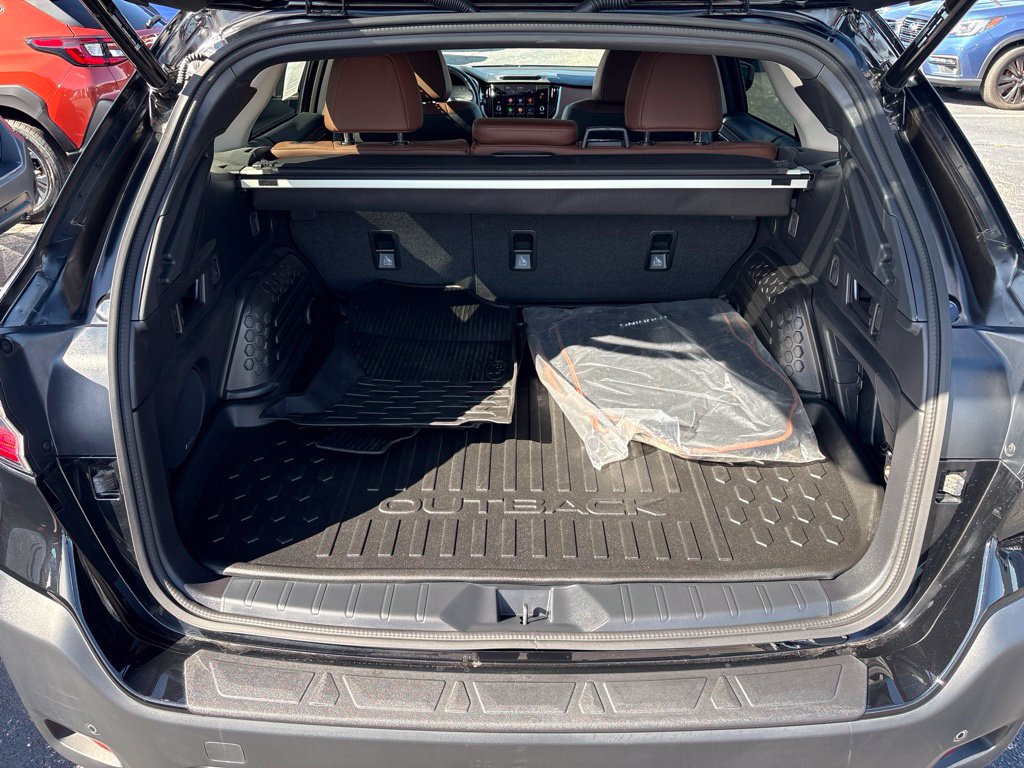 Certified 2023 Subaru Outback Touring AWD/4WD image 26