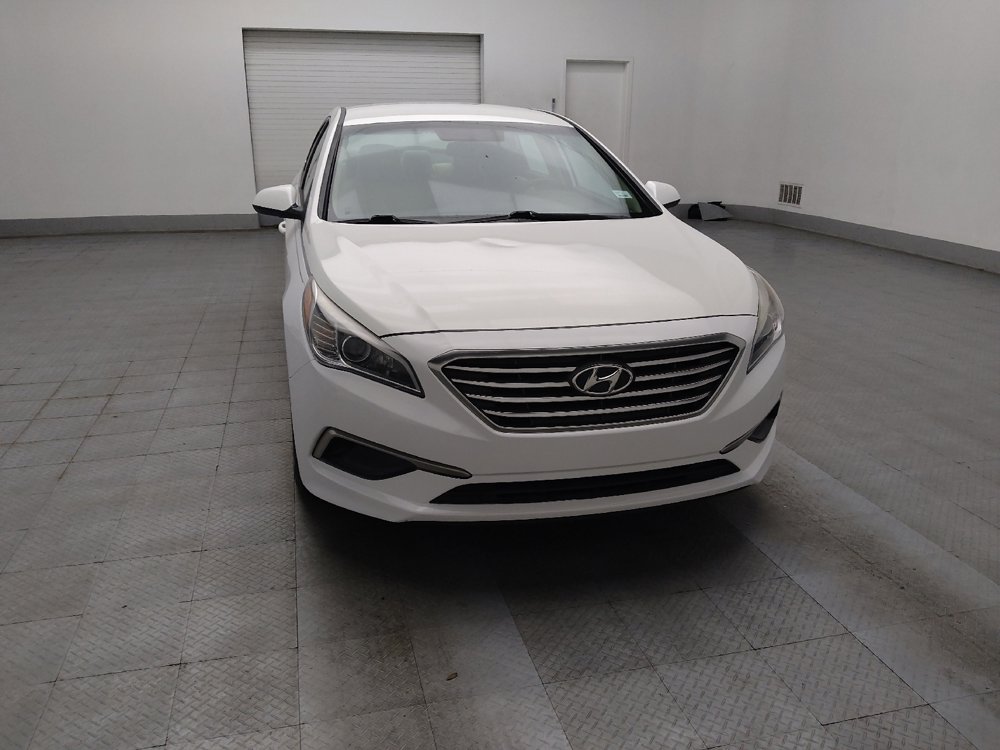 Used 2017 Hyundai Sonata SE FWD image 14
