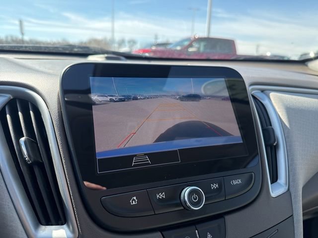 Used 2024 Chevrolet Malibu LT image 55