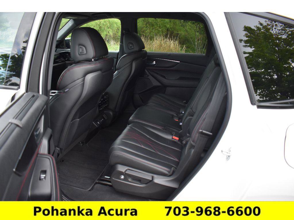 Used 2025 Acura MDX Type S AWD/4WD image 32