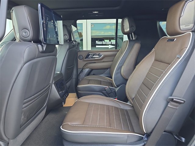 New 2026 GMC Yukon Denali Ultimate image 15