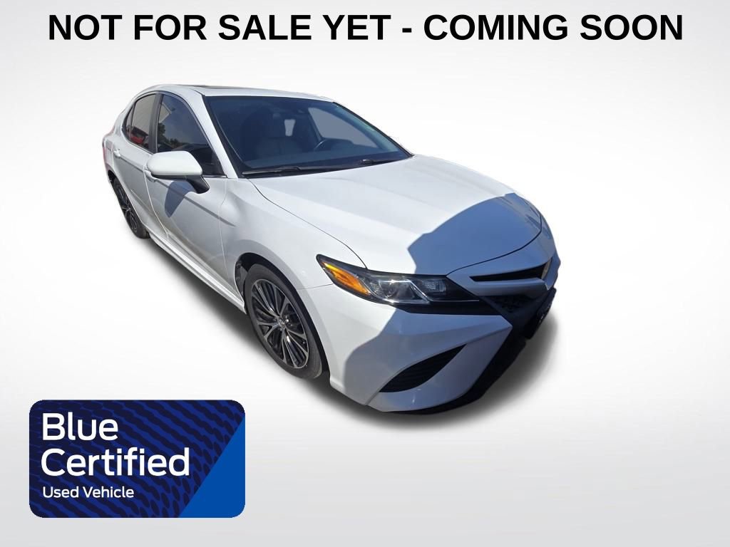 Used 2019 Toyota Camry SE