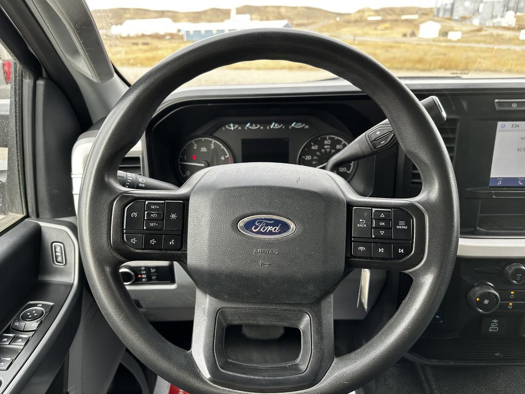 Used 2024 Ford F550 XL image 8