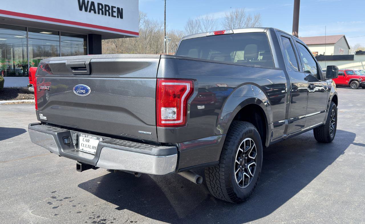 Used 2016 Ford F150 XLT RWD image 14