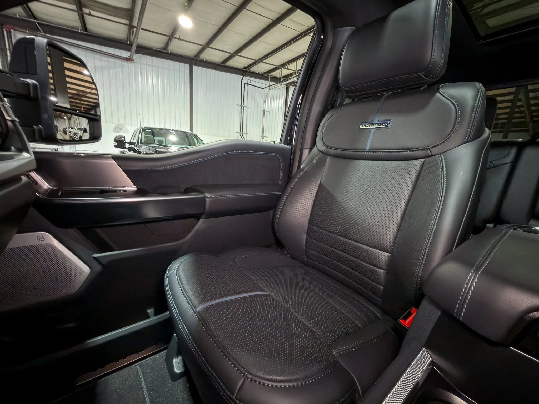 Used 2026 Ford F450 Platinum AWD/4WD image 27
