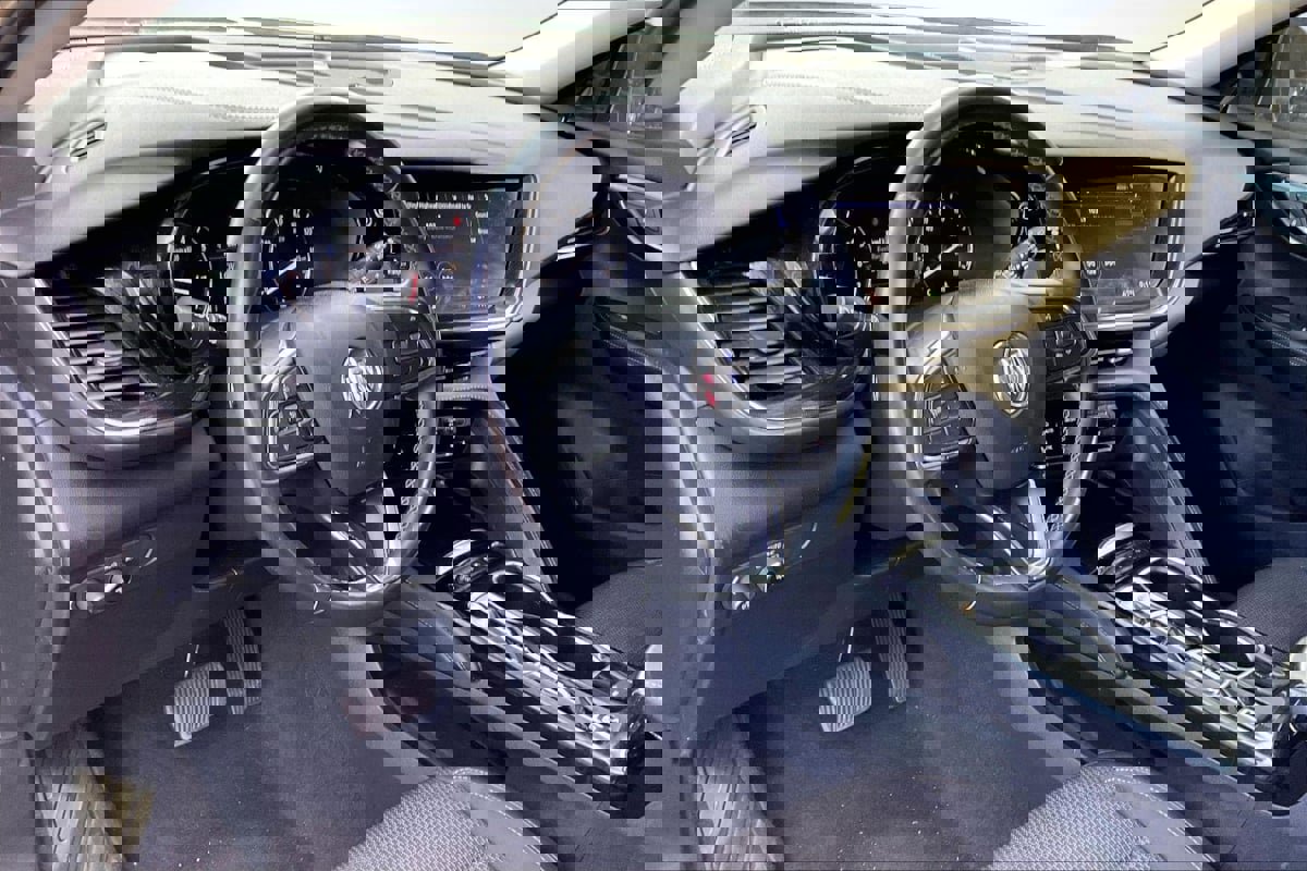 Used 2022 Buick Envision Preferred image 14