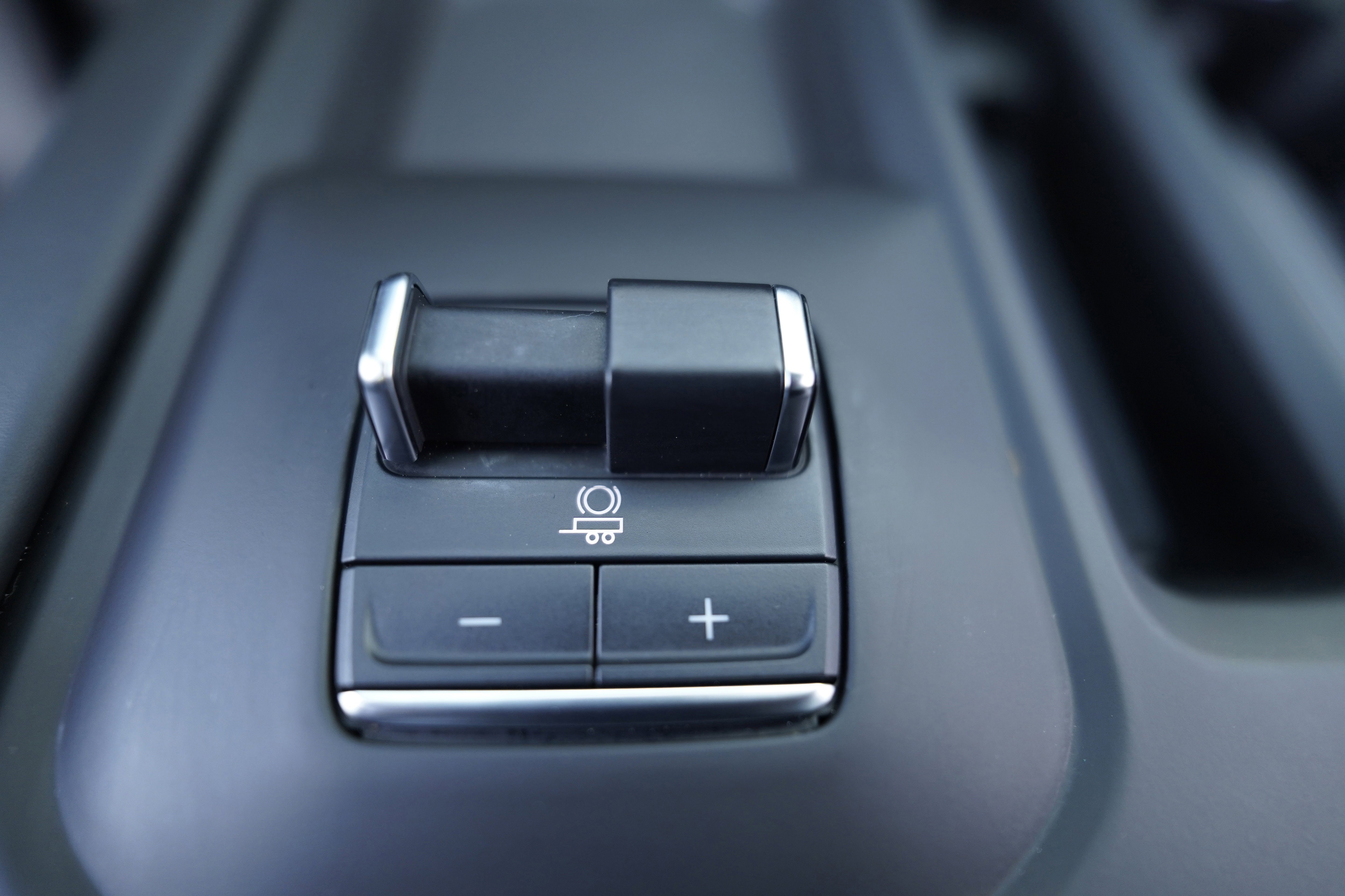 Used 2025 GMC Sierra 2500 AT4X image 34