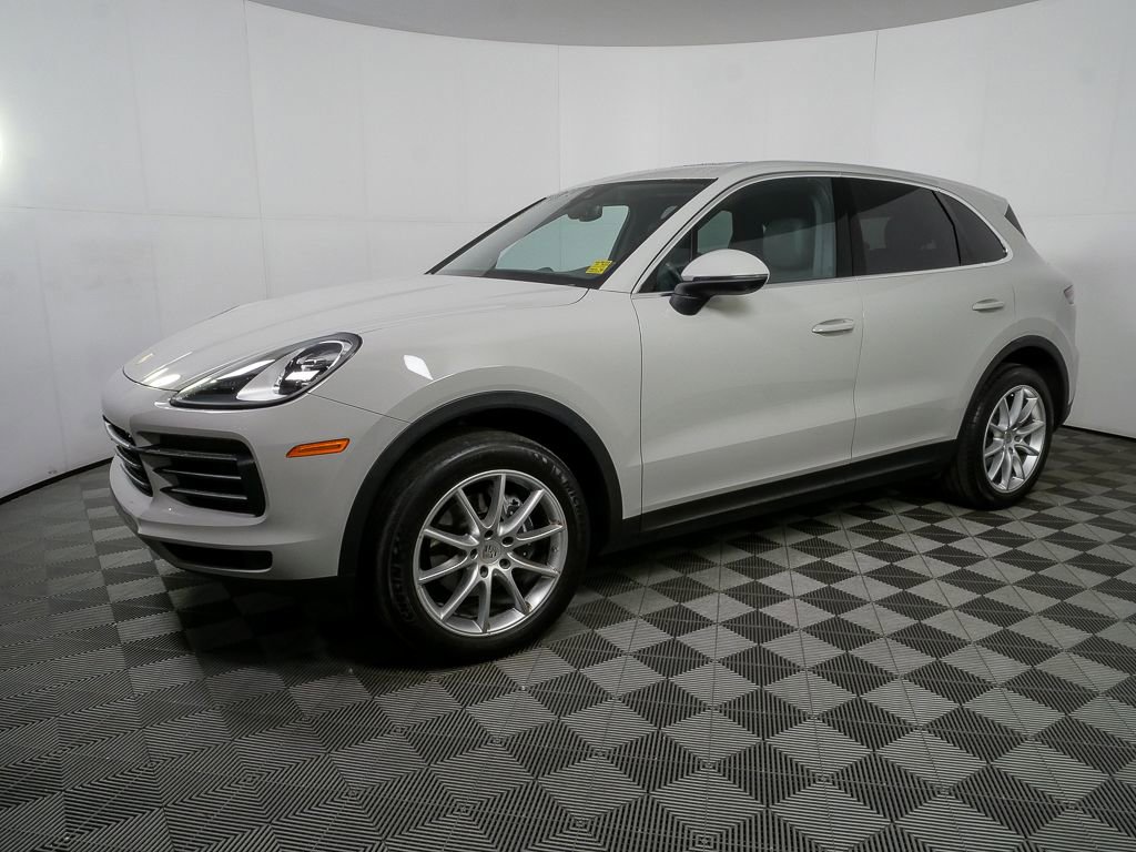 Used 2020 Porsche Cayenne image 29