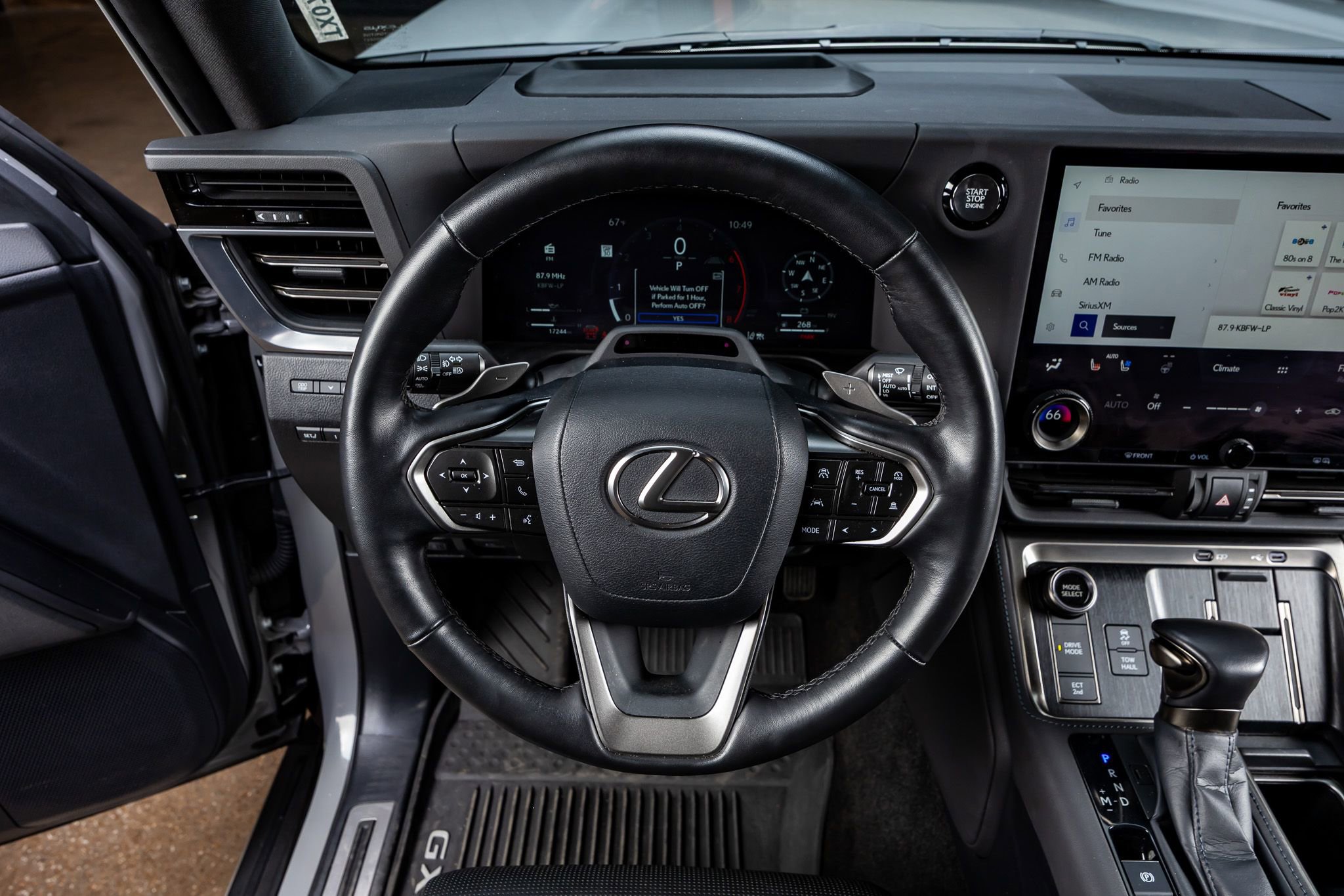 Used 2024 Lexus GX 550 image 19