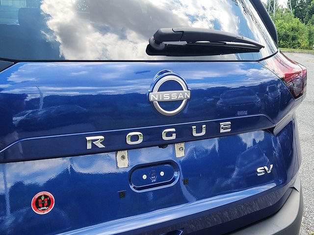 Used 2023 Nissan Rogue SV FWD image 29