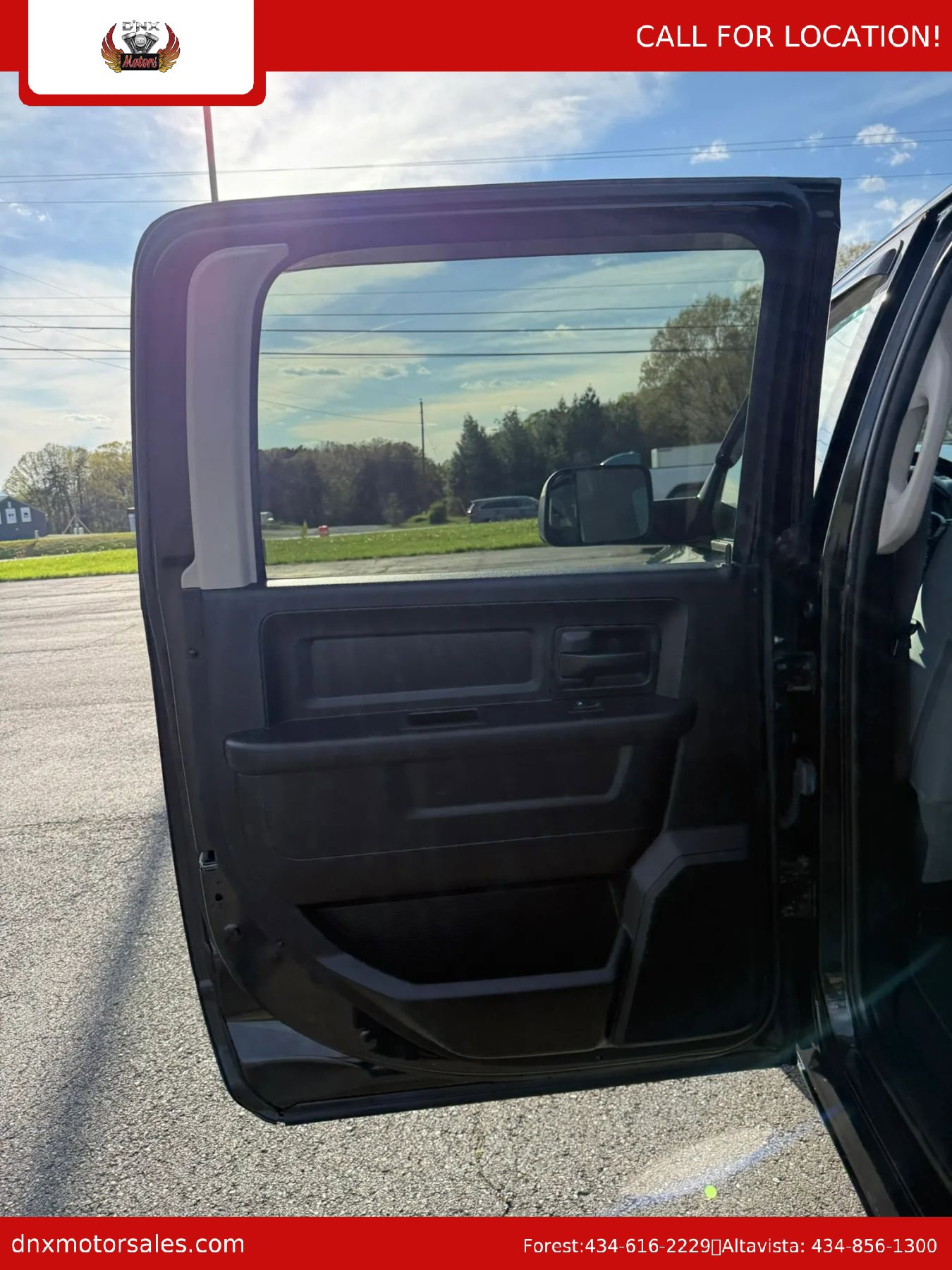 Used 2017 RAM 1500 Express w/ Black Ram 1500 Express Group image 34