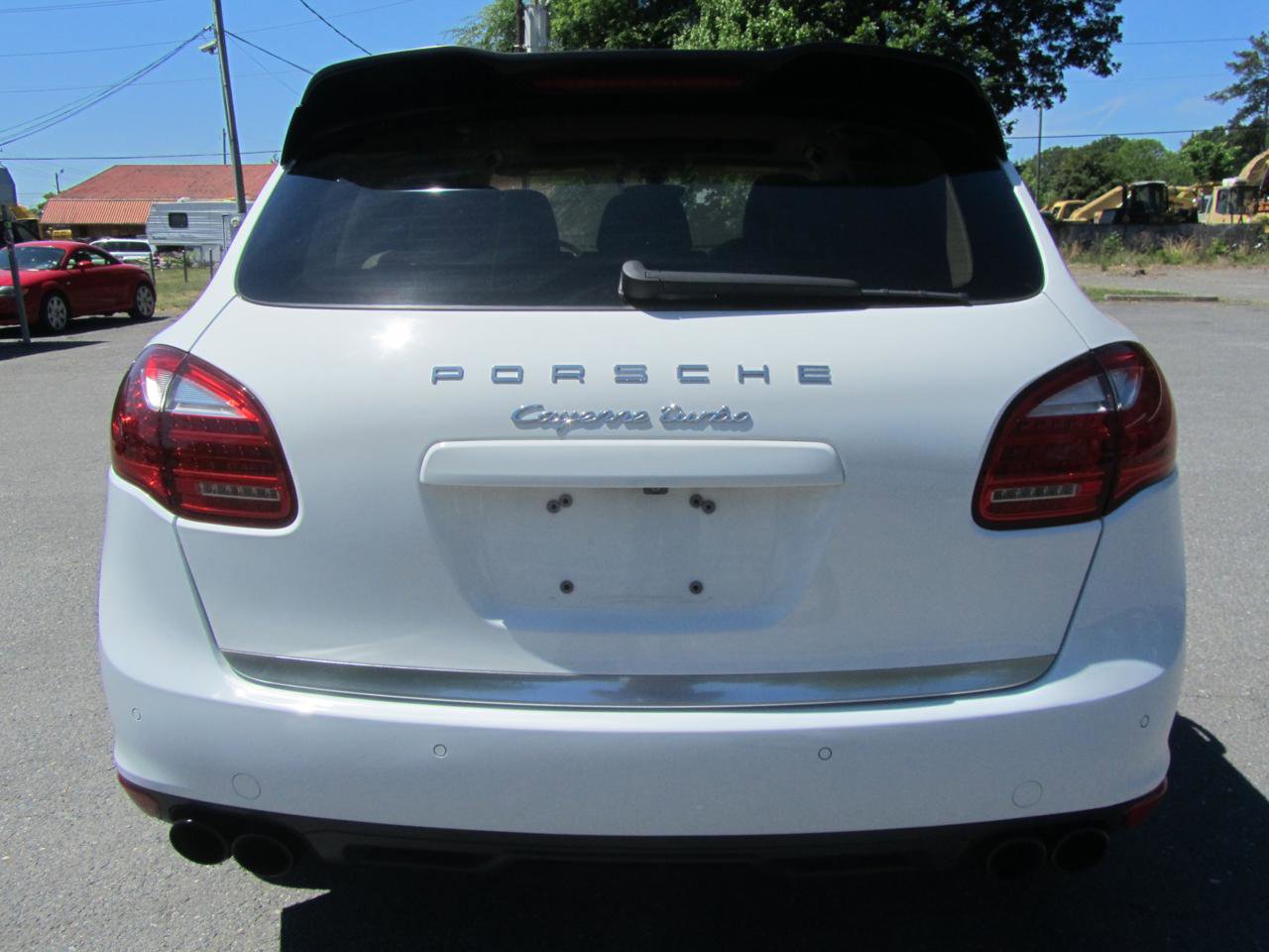 Used 2012 Porsche Cayenne Turbo AWD/4WD image 8