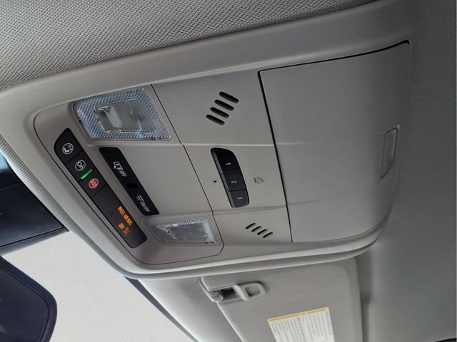 Certified 2024 Chevrolet Blazer LT w/ Convenience Package image 25