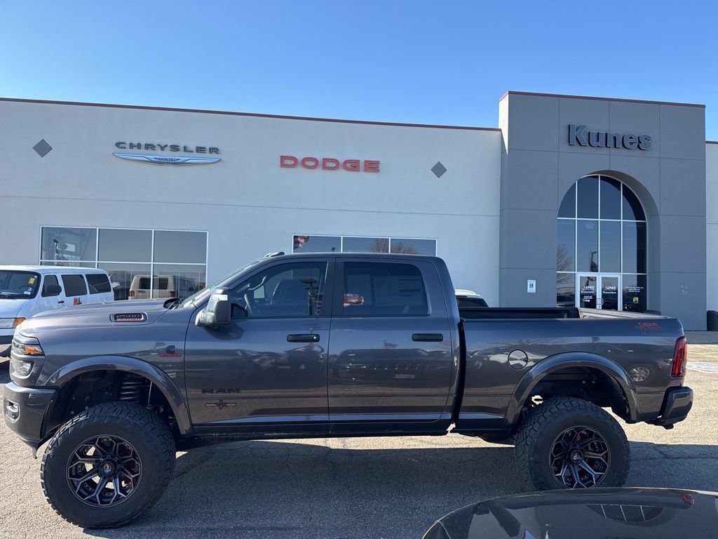 New 2026 RAM 2500 Big Horn AWD/4WD image 5