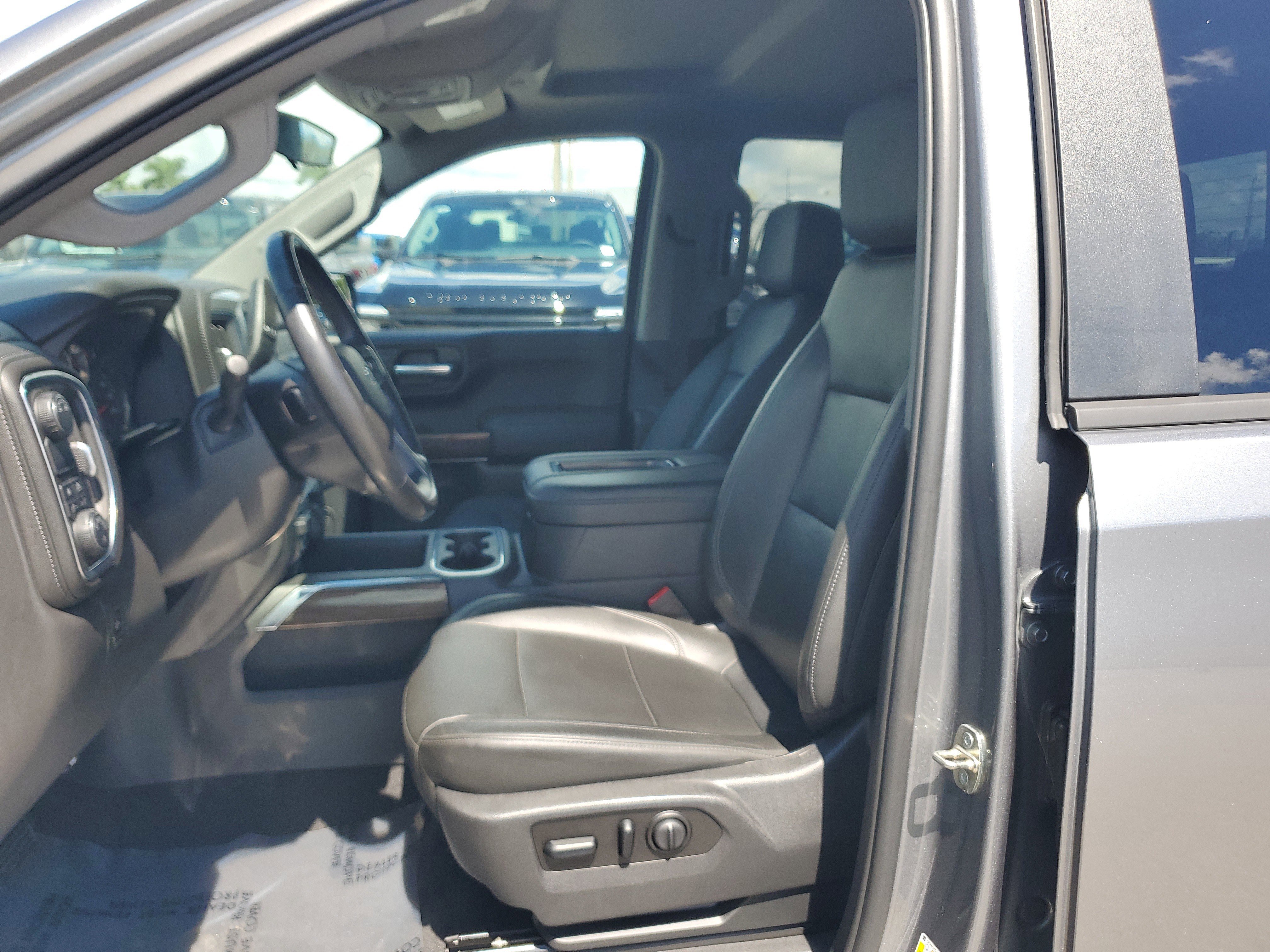 Used 2020 Chevrolet Silverado 1500 RST w/ All-Star Edition image 10