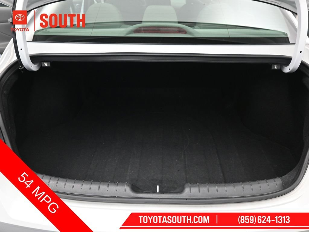 Used 2023 Hyundai Elantra Blue image 24