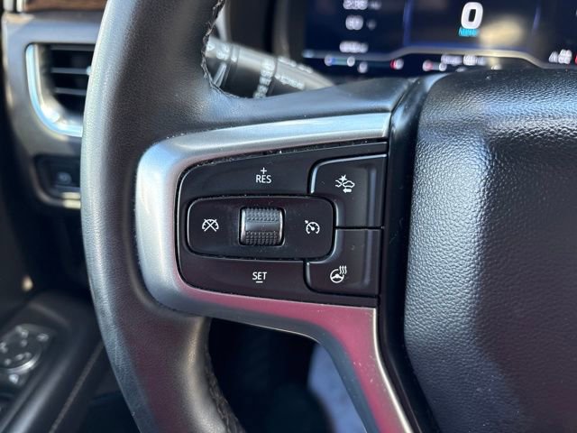 Used 2023 Chevrolet Suburban Premier image 22