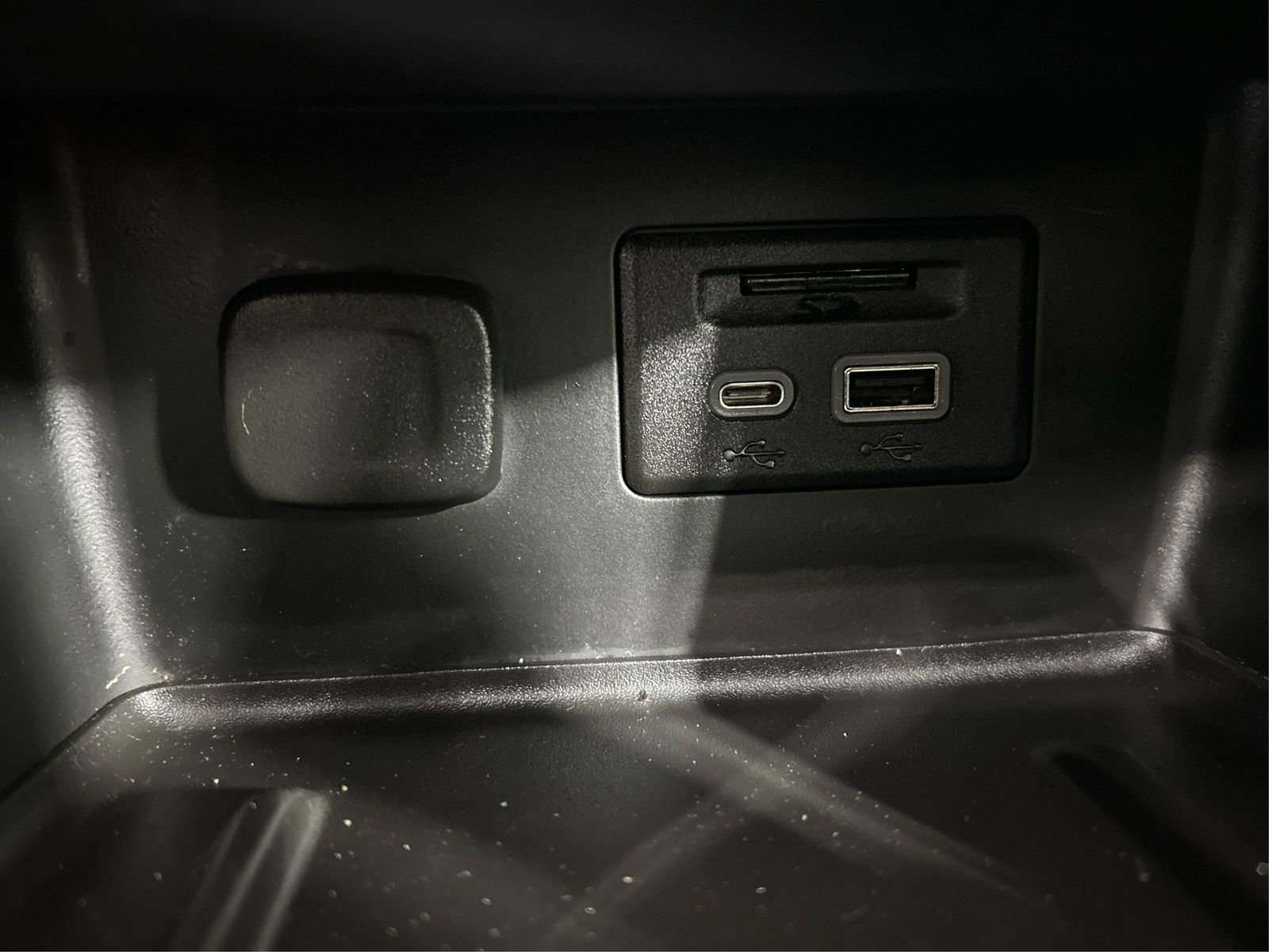 Used 2021 GMC Acadia Denali w/ Denali Ultimate Package AWD/4WD image 34