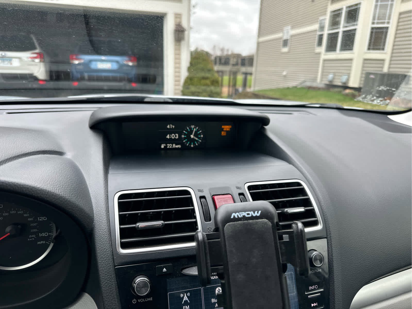 Used 2016 Subaru Forester 2.5i Premium w/ Popular Package #2 AWD/4WD image 9