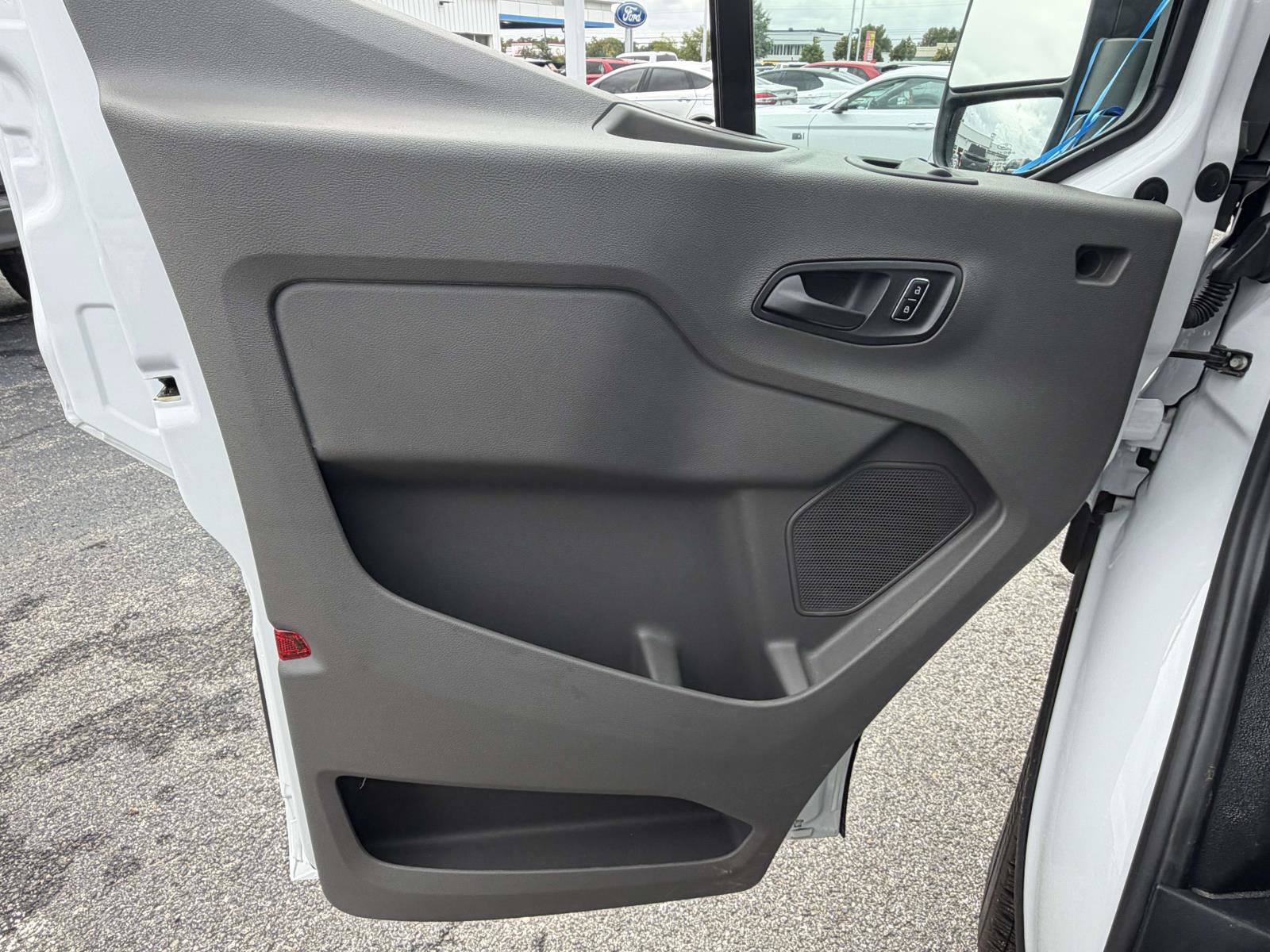 Used 2024 Ford Transit 350 Low Roof RWD image 18