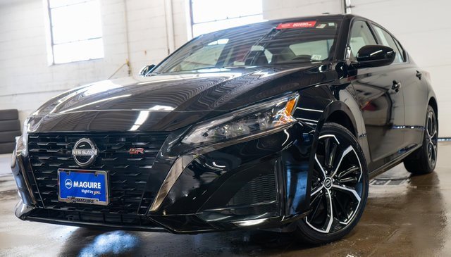 Certified 2025 Nissan Altima 2.5 SR