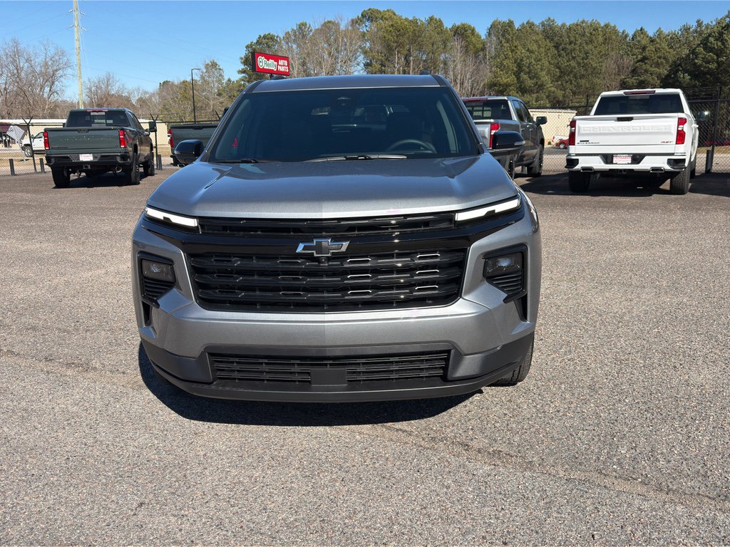 New 2026 Chevrolet Traverse LT w/ Midnight/Sport Edition image 2