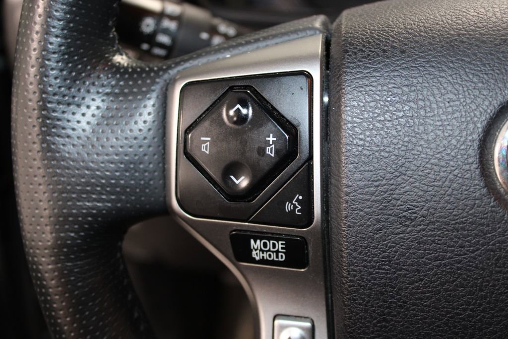 Used 2023 Toyota 4Runner SR5 Premium w/ Moonroof Package image 21