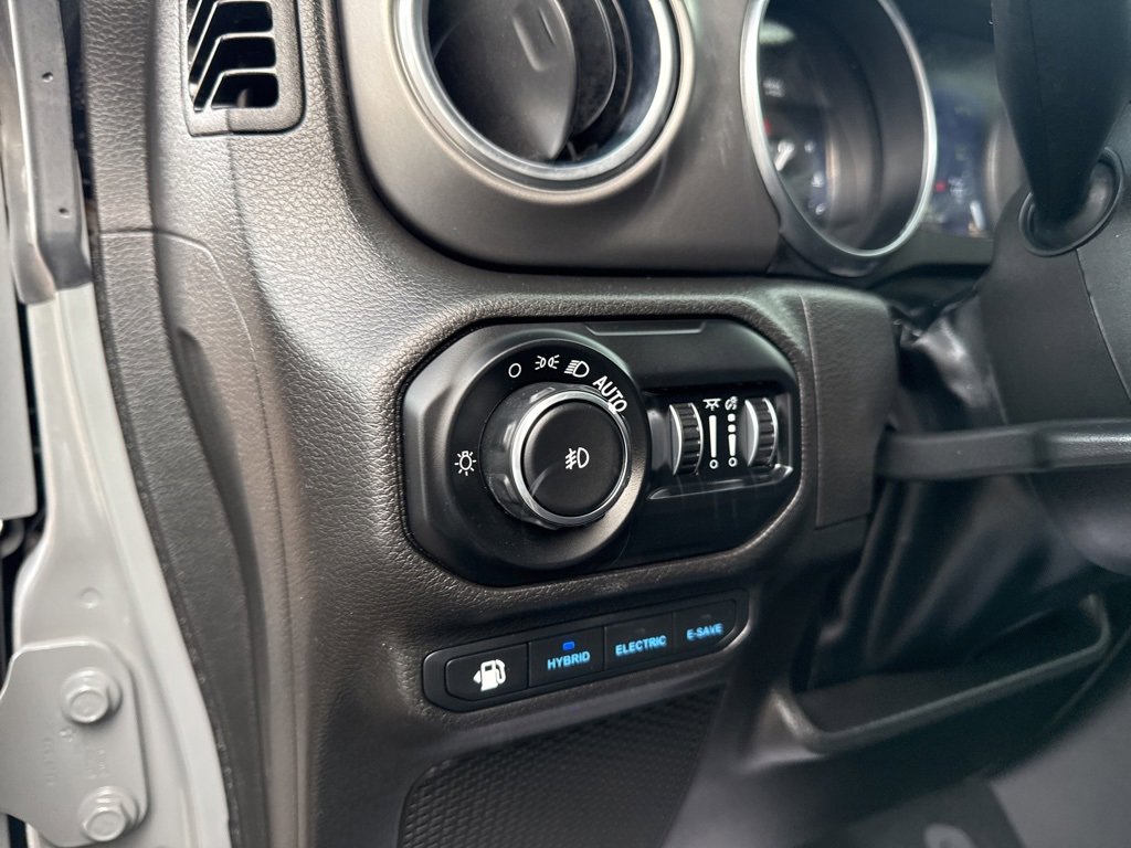 Used 2022 Jeep Wrangler Unlimited Rubicon 4xe w/ Cold Weather Group image 14