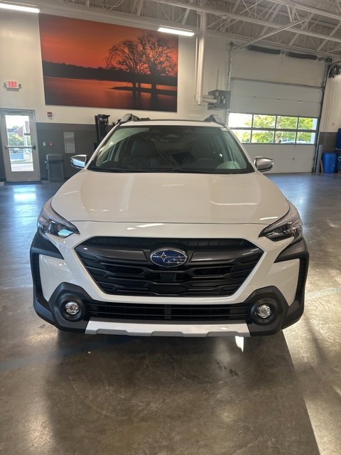 New 2025 Subaru Outback Touring w/ Popular Package #2 image 3