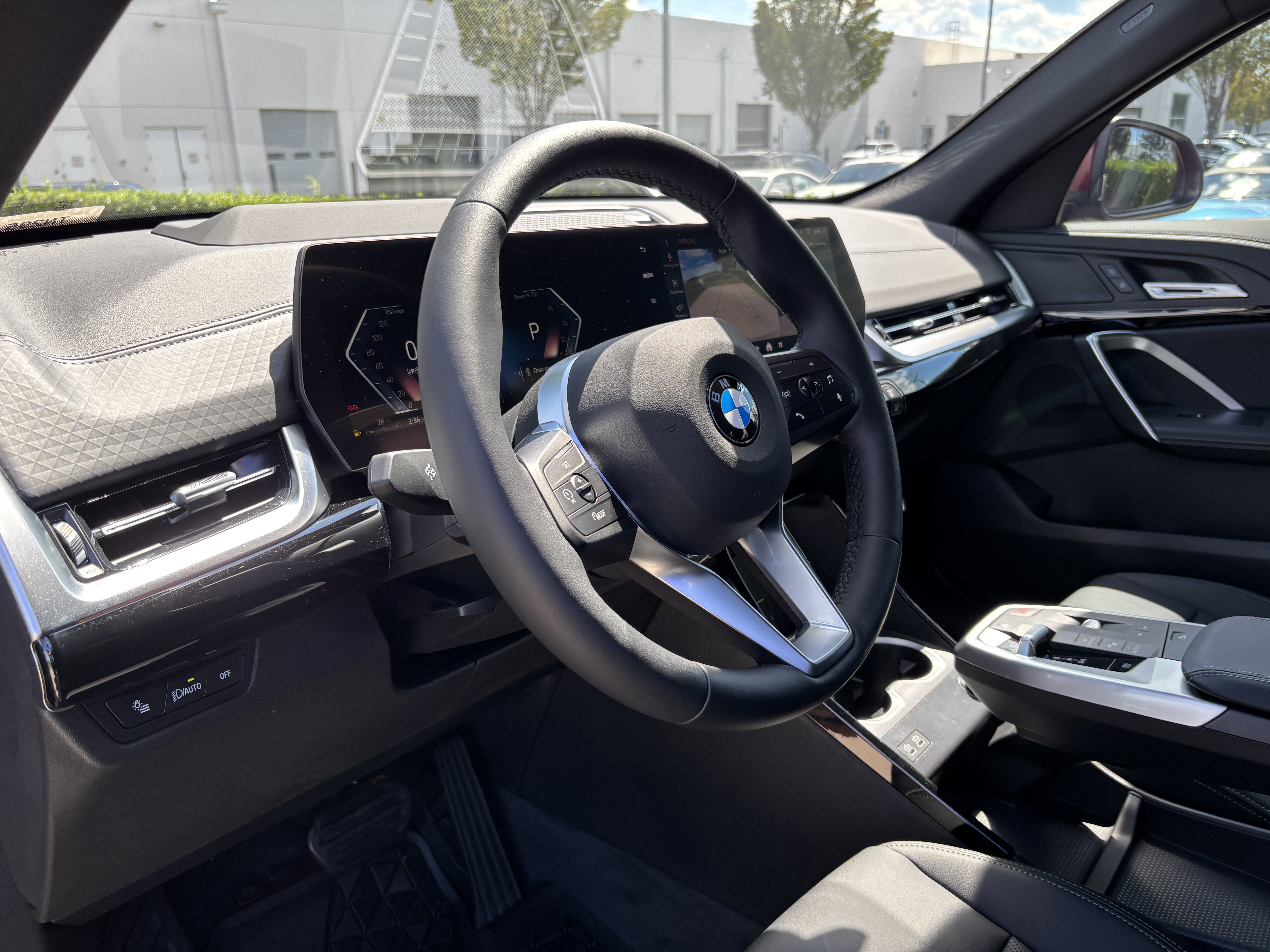 Used 2026 BMW X2 xDrive28i image 16