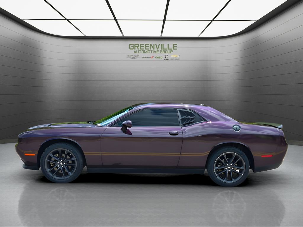 Used 2022 Dodge Challenger SXT w/ Blacktop Package image 2