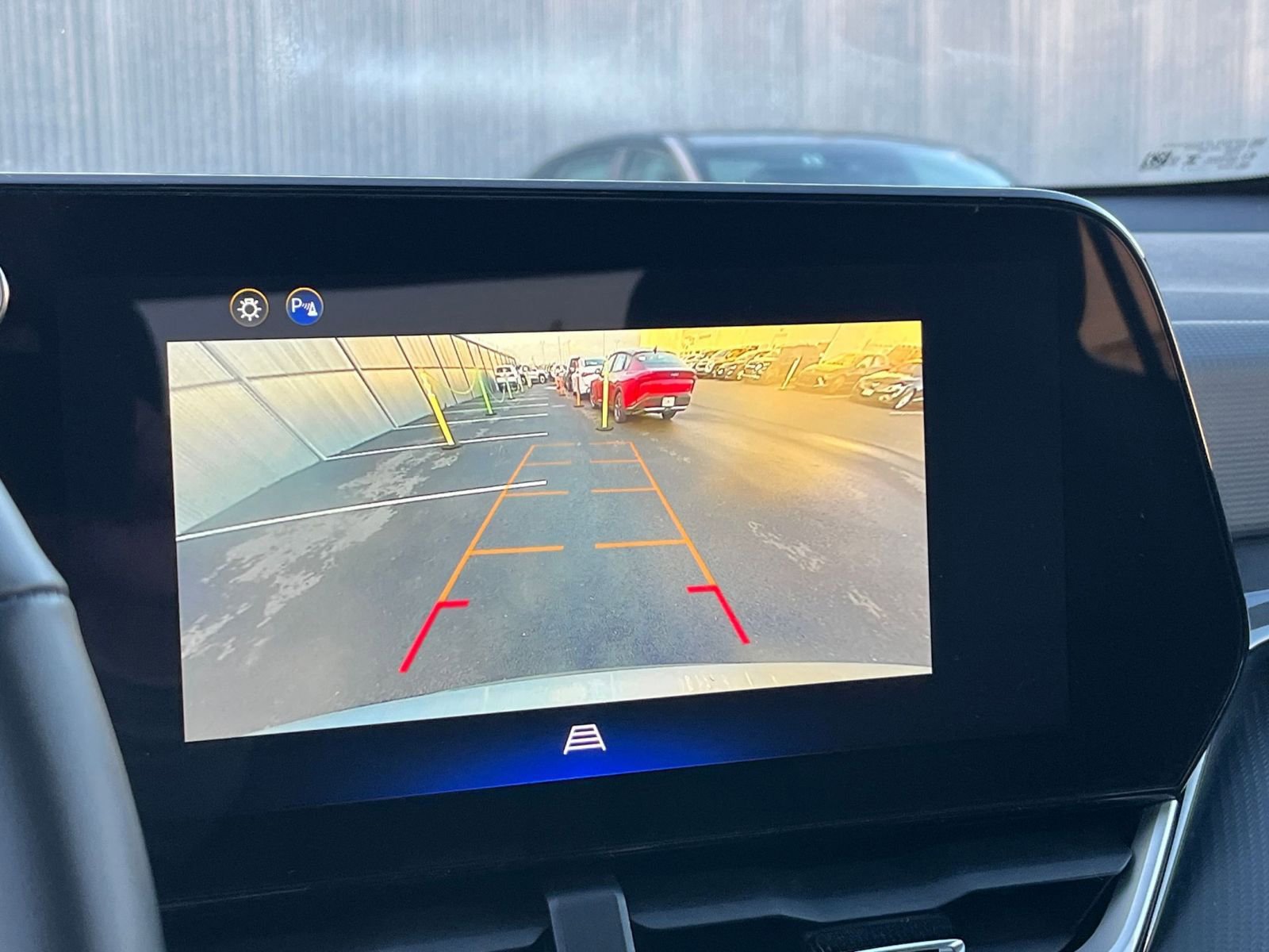 Used 2025 Chevrolet Equinox LT image 17